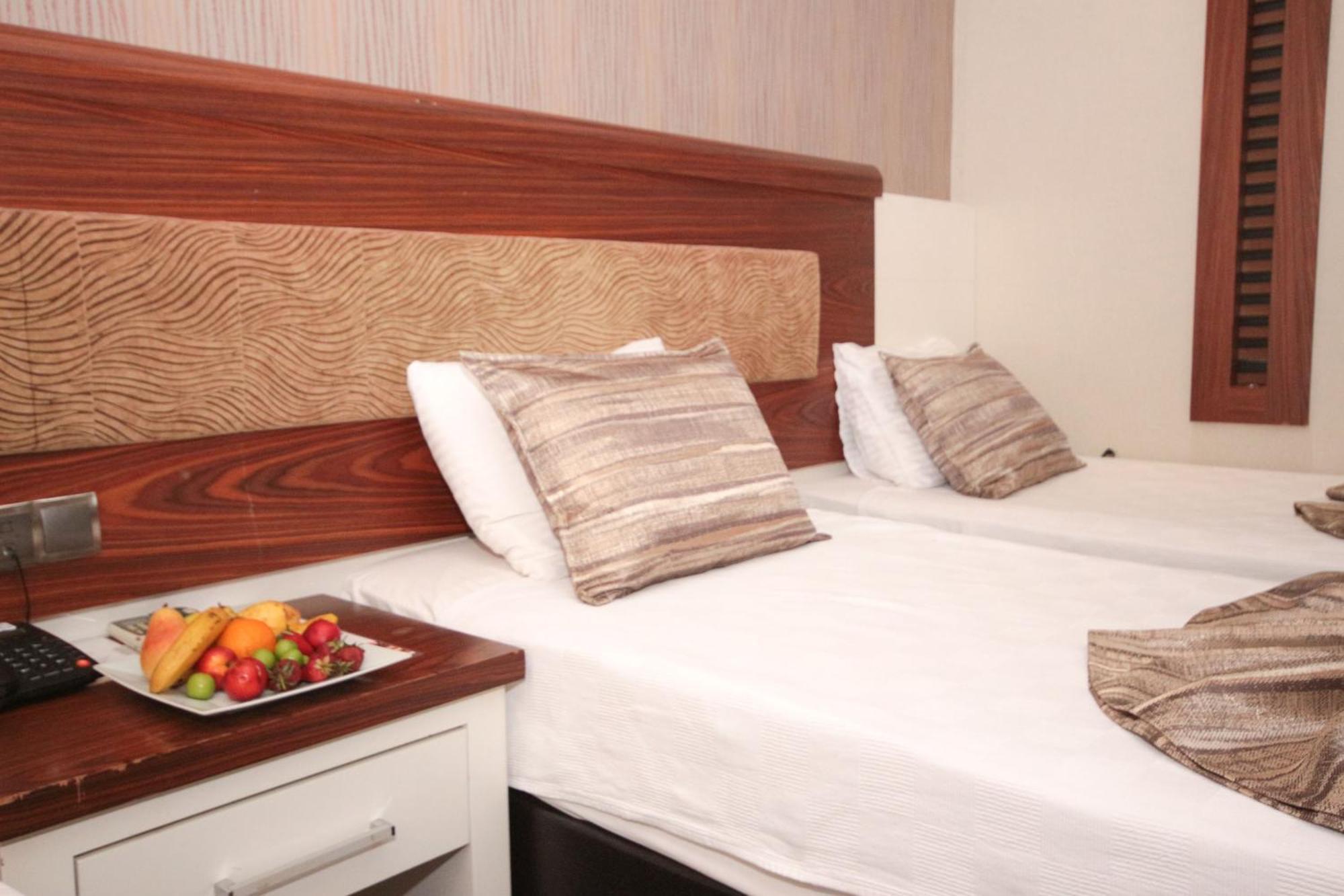 Mostar Hotel Antalya Pokoj fotografie