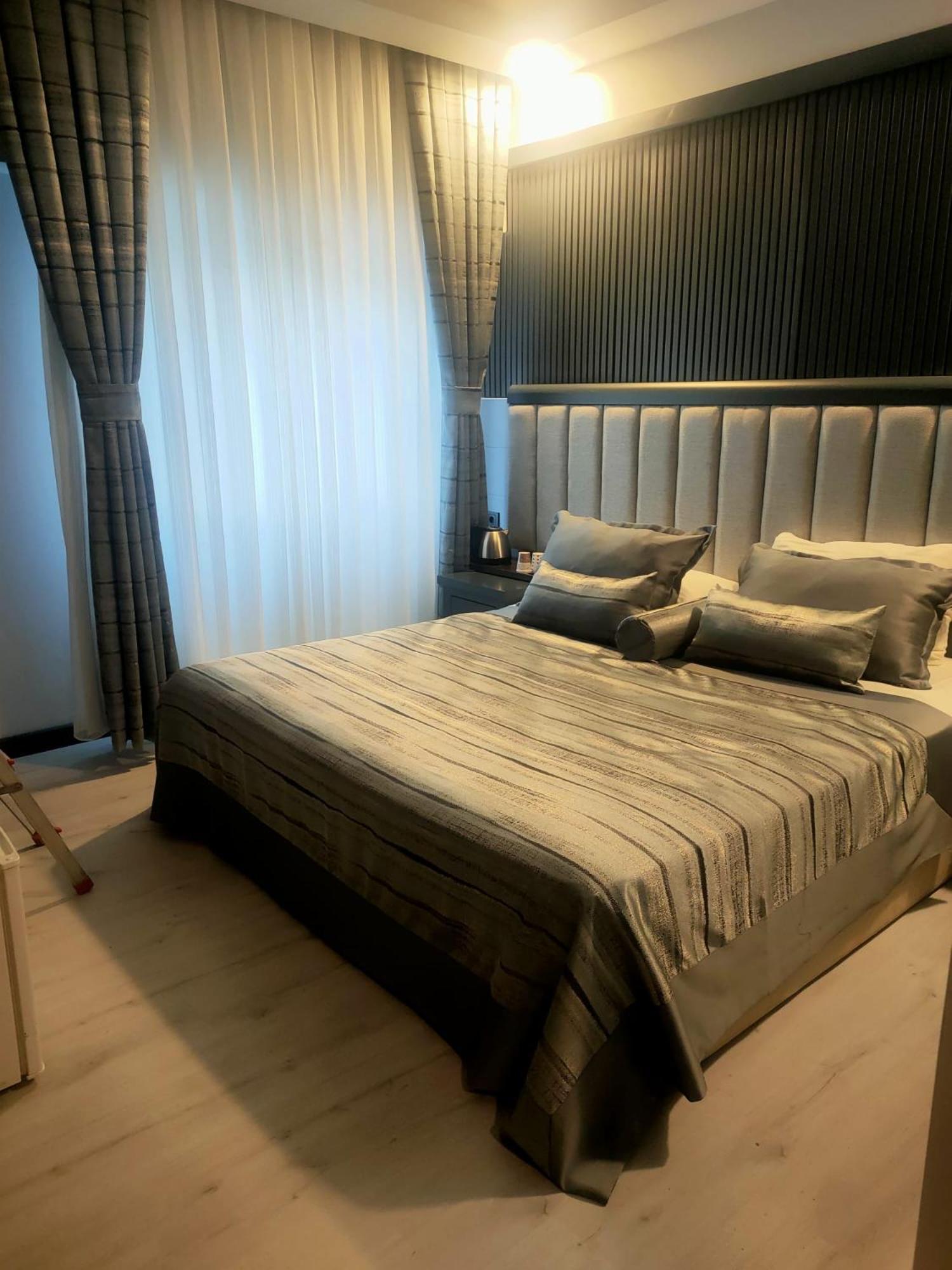 Mostar Hotel Antalya Pokoj fotografie